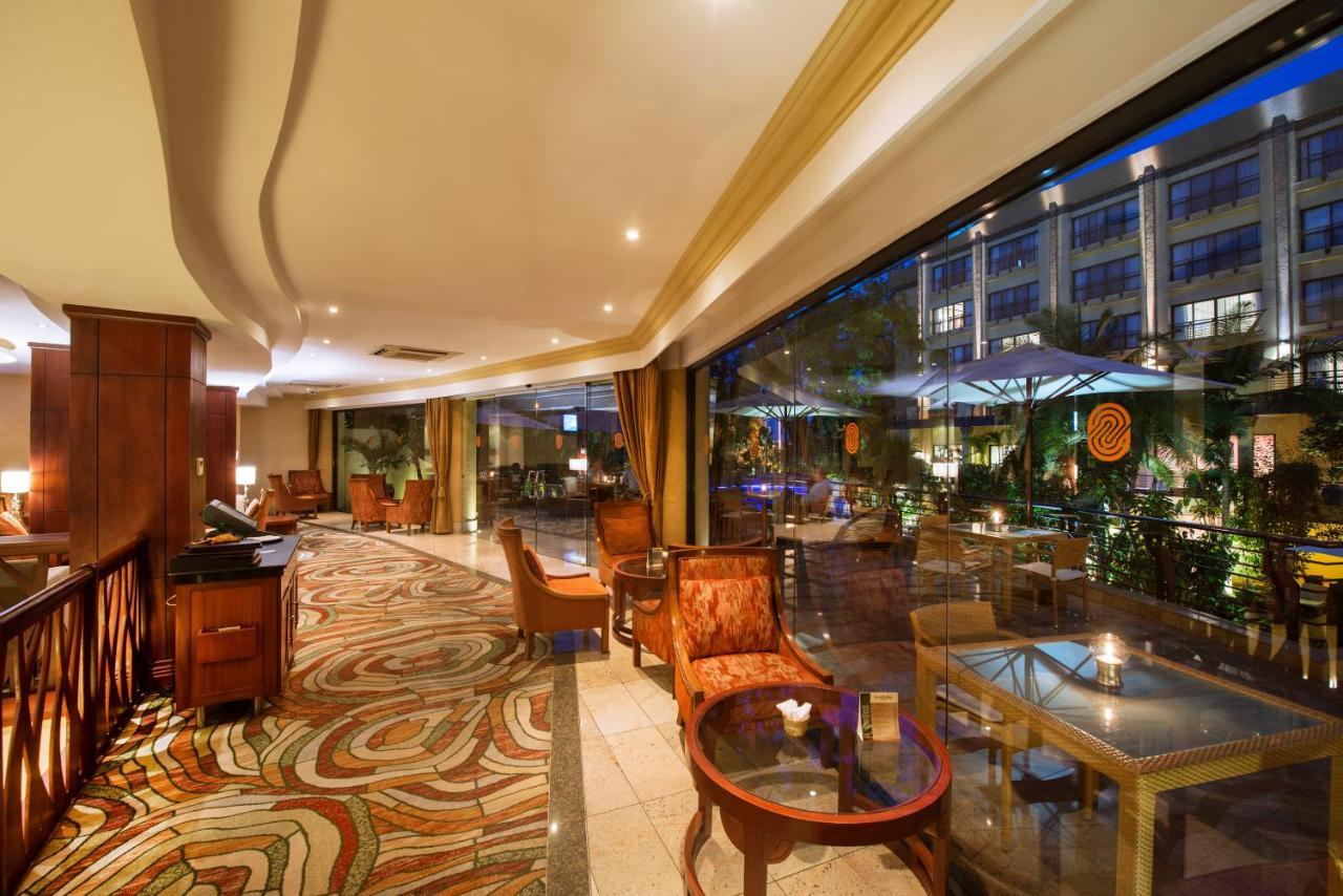 Kigali Serena Hotel Exterior photo