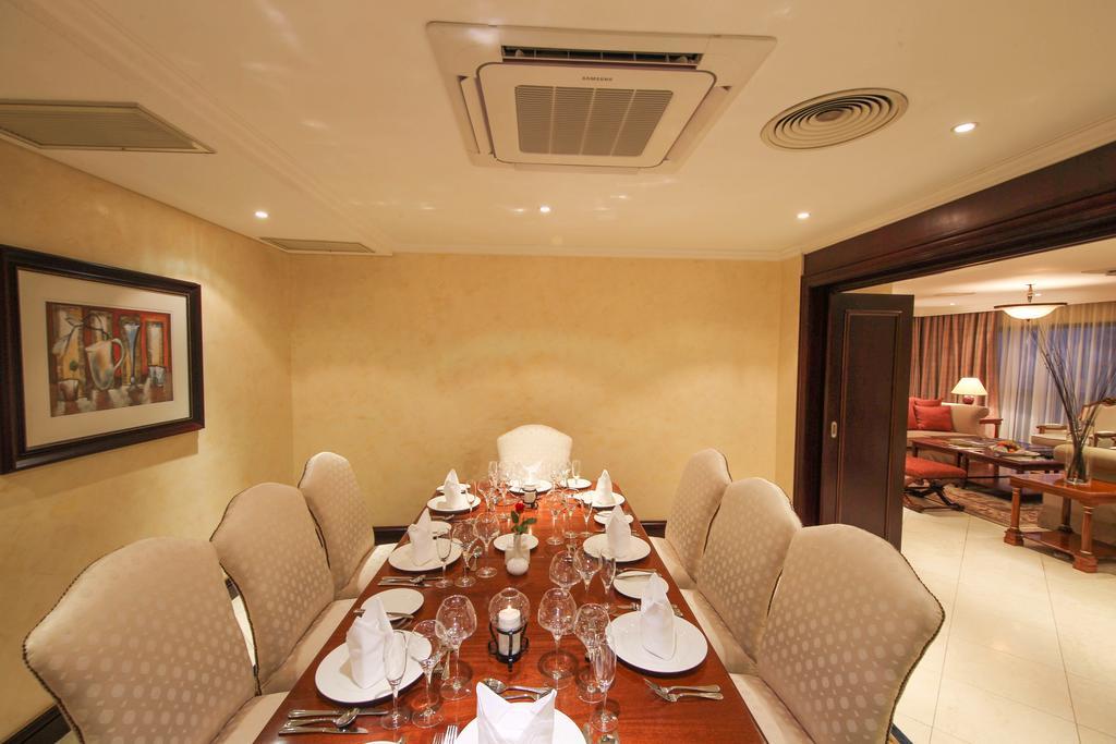 Kigali Serena Hotel Exterior photo